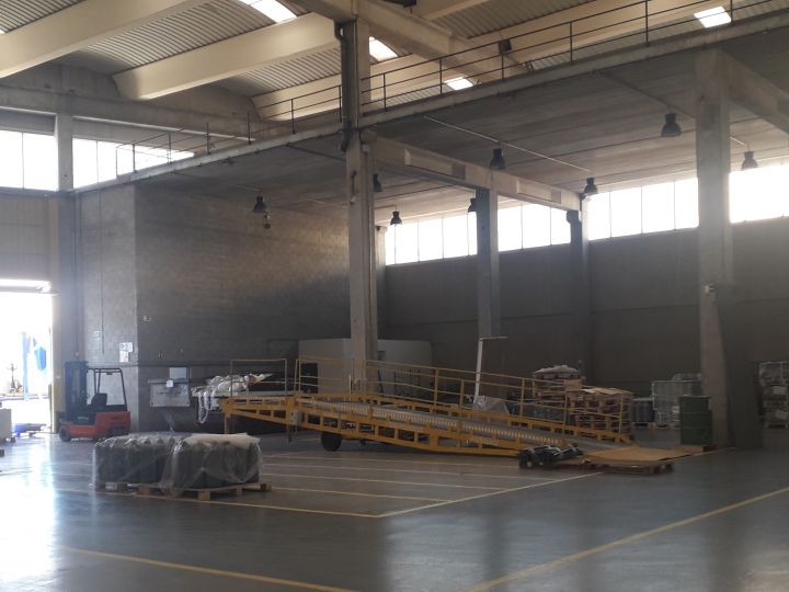 Nave industrial en alquiler en Sant Boi de Llobregat